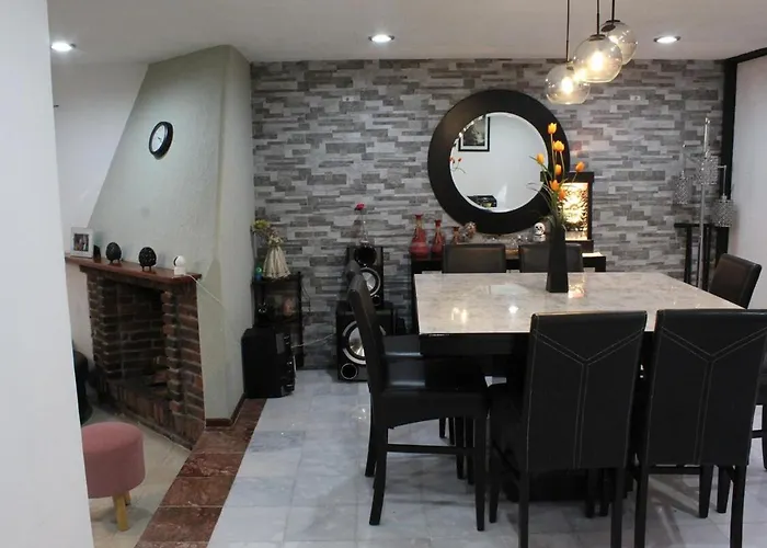 Holiday home World Cup 2026 Accommodation, 5 Minutes From The Stadium *